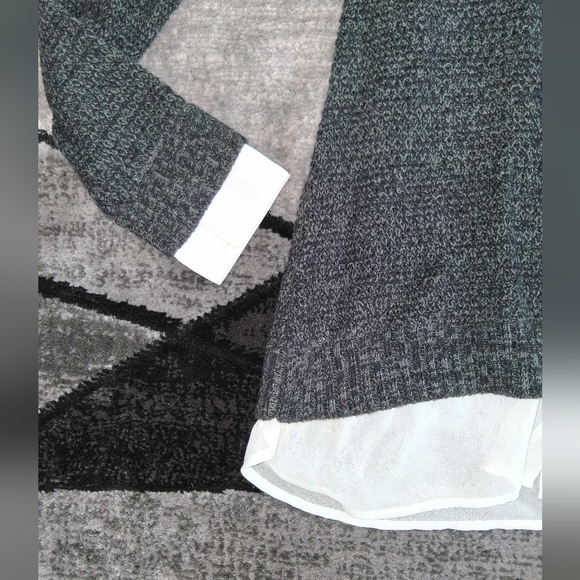 EUC AB Studios Size Small Gray Sweater Over Faux White Collared Shirt! - Picture 2 of 9